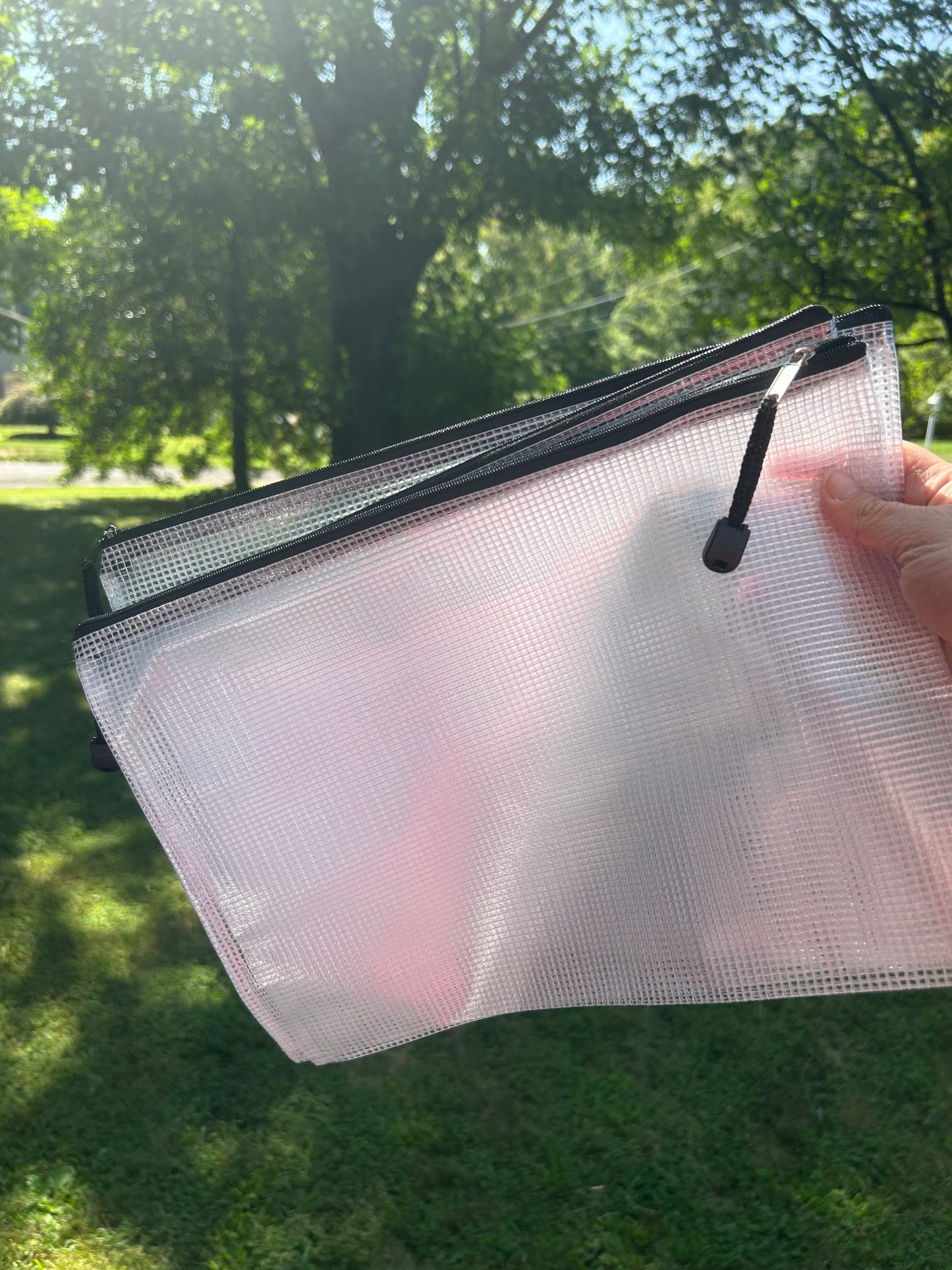 Mesh Zipper Pouch