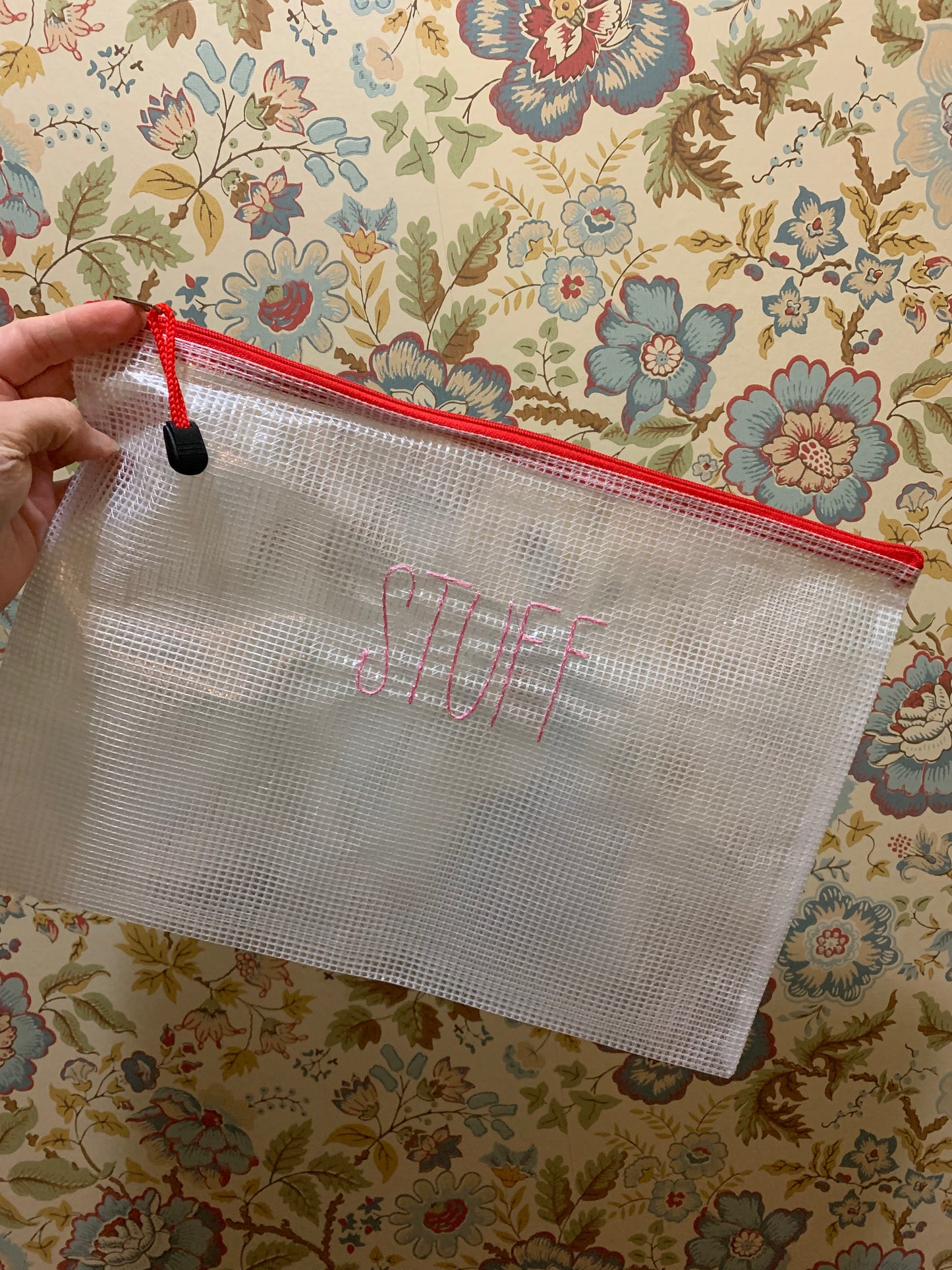 Mesh Zipper Pouch