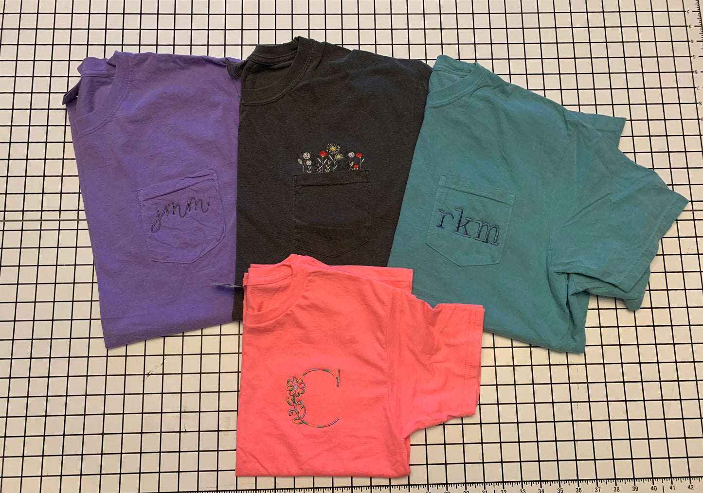 Comfort colors pocket tee