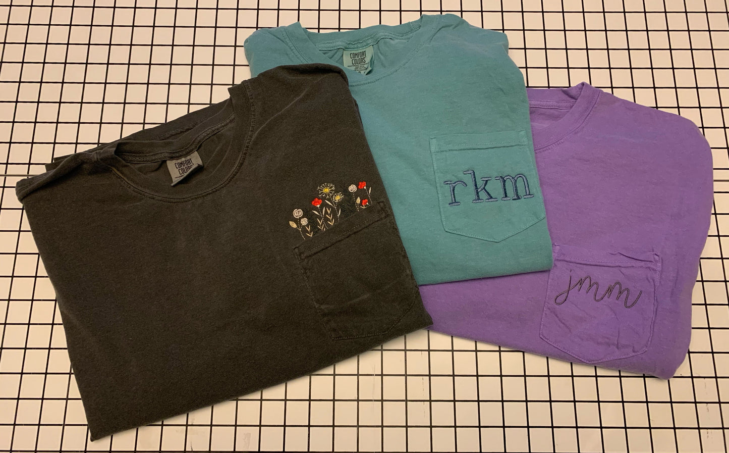 Comfort colors pocket tee