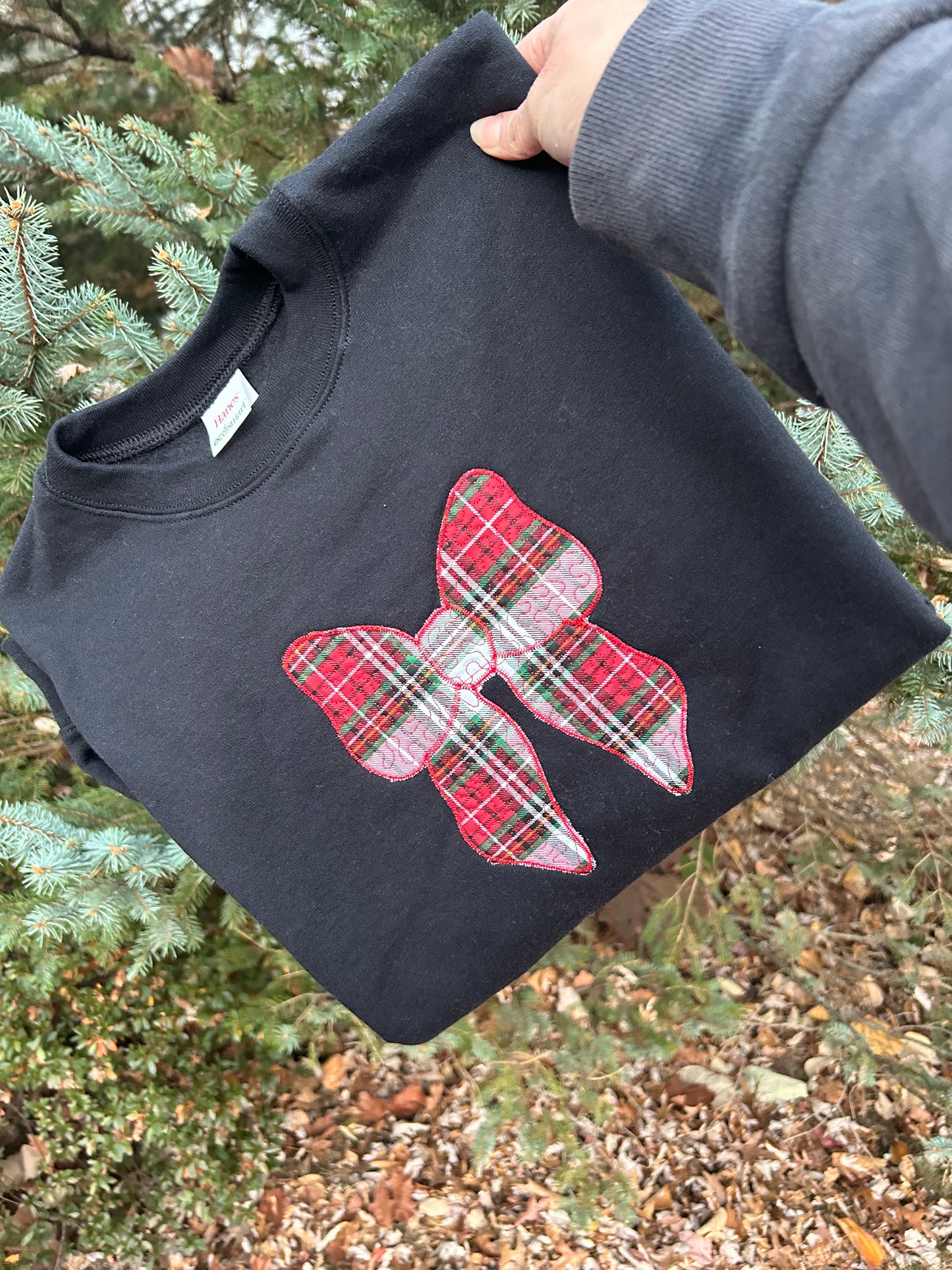 Oversized Bow Holiday Sweatshirt