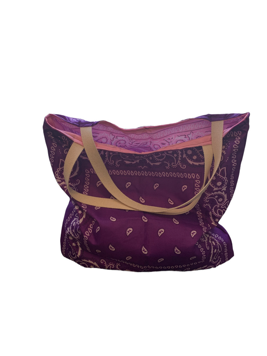 Reversible bandana tote