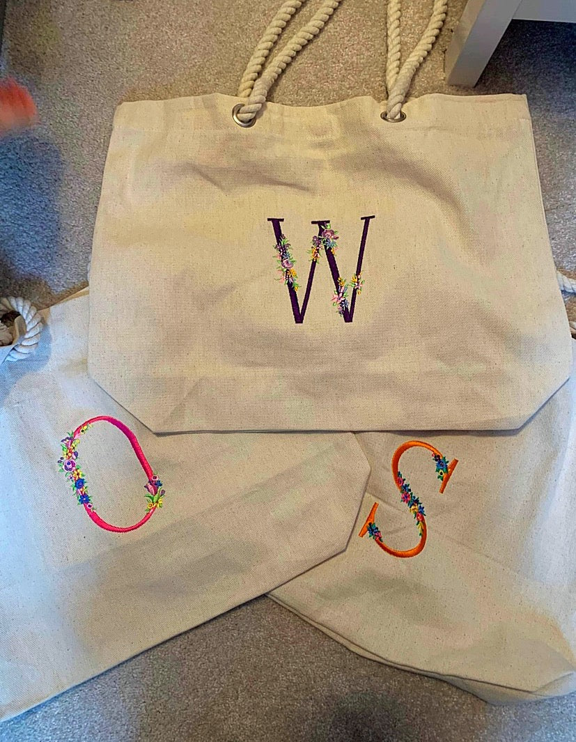 Floral initial rope tote